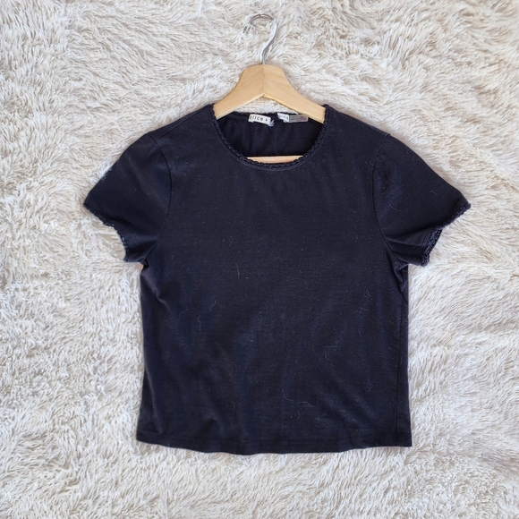 Alice + Olivia Simple Black Crochet Trim Tee - Picture 1 of 5